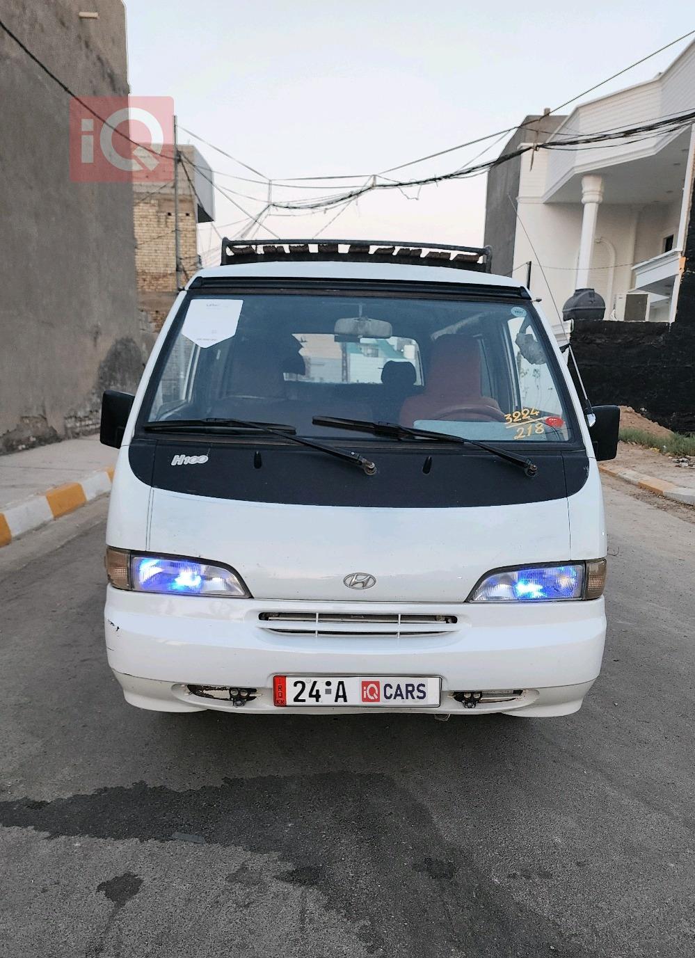 هيونداي H-100